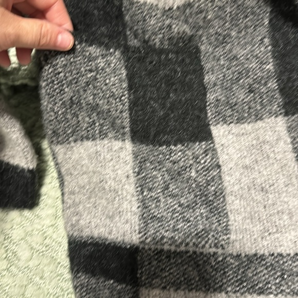 Long Warm Wool-like Sweater - Picture 3 of 3